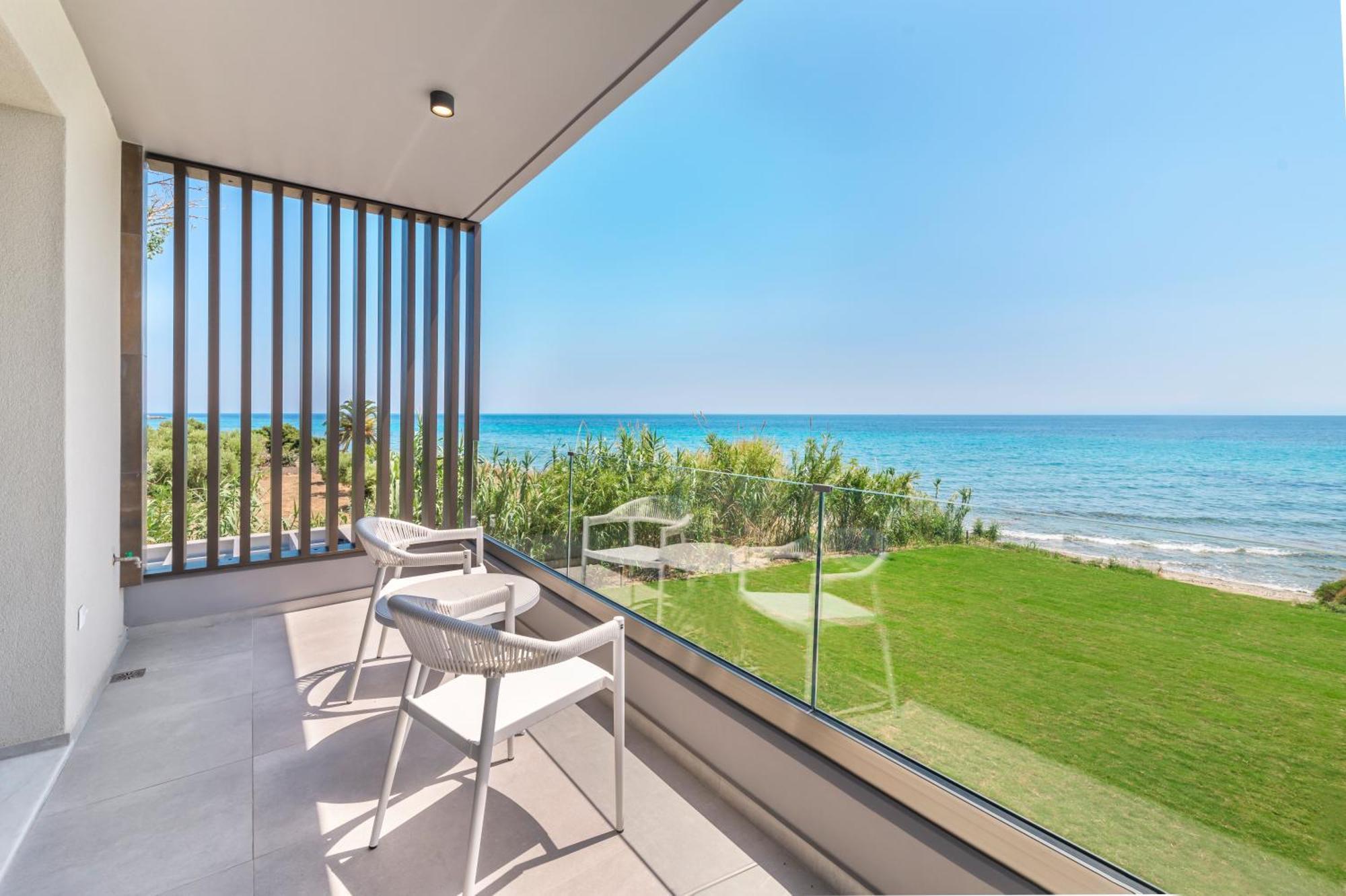 Notos Villa *